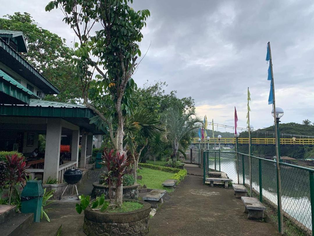 Casa Del Rio Resort Pinagsanghan Exteriör bild