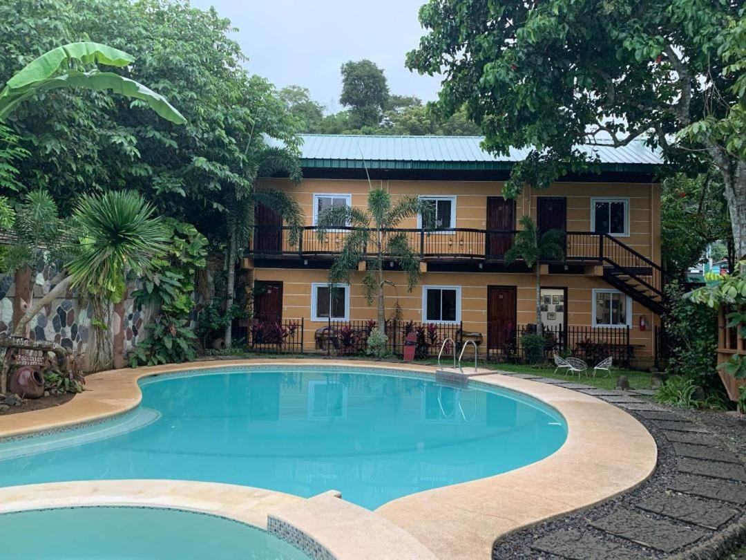 Casa Del Rio Resort Pinagsanghan Exteriör bild